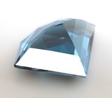 London blue топаз авторской огранки 4,51 карата