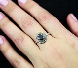 Серебряное кольцо с насыщенно-синим и разноцветными сапфирами бриллиантовой огранки