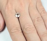 Пастельно-желтый циркон высокой чистоты 1,81 карата 