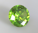 Уральский демантоид гранат 0,52 карата