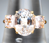 Золотое кольцо с чистейшими яркими морганитами 4,53 карата