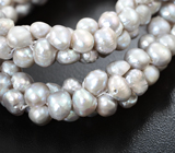 Золотое колье с «гроздьями» серебристого жемчуга 349 карата