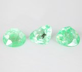 Кольцо с мятно-зелеными цаворитами 2,32 карата