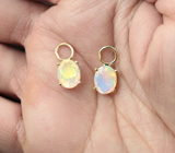 Золотые подвесы для серег c ограненнными эфиопскими опалами 2,24 карата