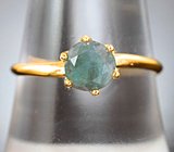 Классическое золотое кольцо с насыщенным уральским александритом 1,04 карата