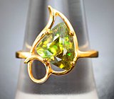 Золотое кольцо c ярким сфеном редкой огранки 2,81 карата