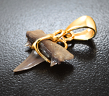 Золотой кулон с ископаемым зубом акулы 2,26 карата