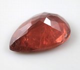 Крупный красно-оранжевый турмалин 6,17 карата
