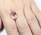 Крупный розовый турмалин 7,08 карата