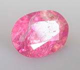 Неоново-розовая шпинель 0,49 карата 