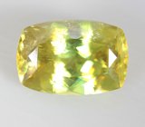 Зеленовато-желтый сфен 2,25 карата 