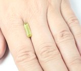 Желто-зеленый сфен 2,04 карата 