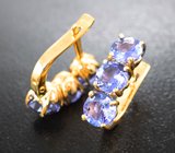Золотые серьги с яркими насыщенными танзанитами высокой чистоты 2,87 карата
