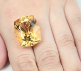 Чистейший крупный цитрин авторской огранки 32,03 карата 