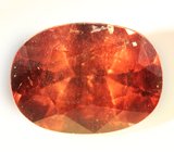 Крупный гранат со сменой цвета 3,29 карата