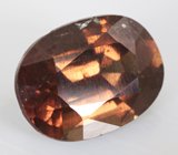 Крупный гранат со сменой цвета 3,29 карата