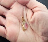 Золотой кулон с контрастным резным полихромным турмалином 2,1 карата