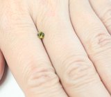 Высокая дисперсия! Уральский демантоид 0,22 карата