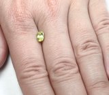 Желтовато-зеленый сфен 1,03 карата