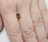 Желтовато-оранжевый турмалин 0,86 карата