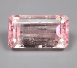 Крупный насыщенно-розовый турмалин 6,76 карата 