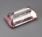 Крупный насыщенно-розовый турмалин 6,76 карата