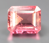 Крупный оранжевато-розовый турмалин 7,62 карата