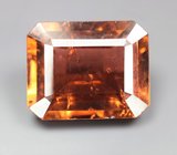 Крупный желтовато-оранжевый турмалин 12,17 карата