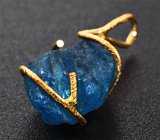 Золотой кулон с необработанным голубым апатитом 10,8 карата