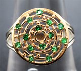 Комбинированное кольцо из золота и серебра с яркими цаворитами 0,43 карата