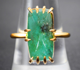 Золотое кольцо с крупным насыщенным уральским изумрудом без облагораживания 7,43 карата