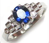 Кольцо с ярко-синим сапфиром Серебро 925