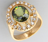 Кольцо с великолепным демантоидом и бриллиантами Золото