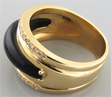 Кольцо с ониксом и бриллиантами Золото
