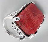Высокое кольцо с красным кораллом Серебро 925
